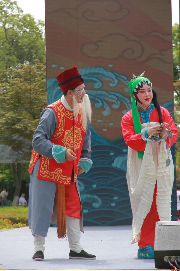 非遗保护名录祁剧大型剧目《玉堂春》正在上演